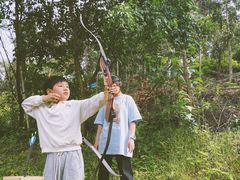 -亮河湾山庄