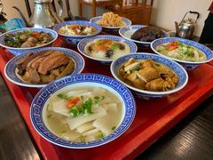 -蓝田九大碗民俗食府(蓝田店)