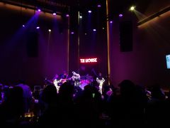 -TZ House音乐现场(来福士中心店)