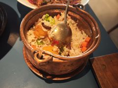 -一坐一忘云南菜(嘉里中心店)