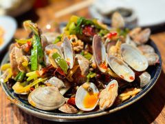-蚝堡海鲜·威海菜·海肠捞饭·烧烤·亚洲吃蚝公司(幸福门店)