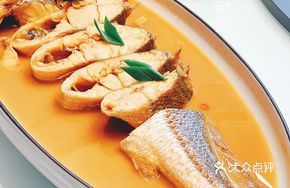 Braised Rice Cake with Dacheng Island Deep-Sea Yellow Croaker