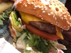 -The Habit Burger Grill 哈比特汉堡(复兴soho店)