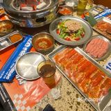 大快朵颐烤肉时