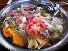 -泸州酸菜豆花火锅川师店