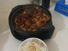 -赵家牛肉砂锅(台西三路店)