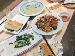 -福荣居褡裢火烧京味家常菜(西四店)