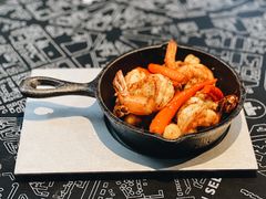 香蒜橄榄油煎虾-TIAGO HOME KITCHEN(朝阳大悦城店)