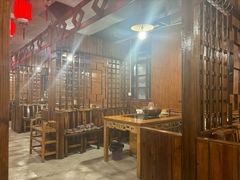 -果松木炭酸菜铜火锅·外婆参鸡汤