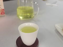 -鹿鸣酒家(越秀店)