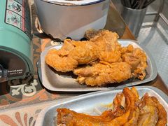 -顶上头•螺蛳粉火锅(德思勤复地星光店)