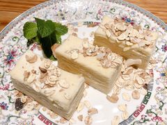 帕芙立-塔哈尔·新疆盛宴(城西银泰店)