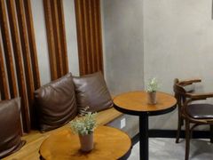 -THE ALLEY 鹿角巷(华润万象城店)