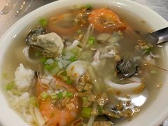 -六合夜市