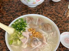 牛肉丸猪杂粿条-潮汕龙记·普宁肠粉