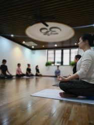-兴亚瑜伽20年老馆