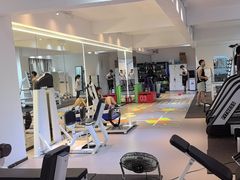 -RM GYM健身私教馆(白云元立方创意园店)