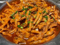 -胖哥俩肉蟹煲(华贸店)