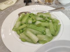 丝瓜炒毛豆-苏州冠云大酒店