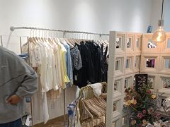 -眷顾自助服装工作室(中南金石国际广场A座店)