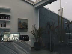 -UNI UNI(环亚凯瑟琳店)