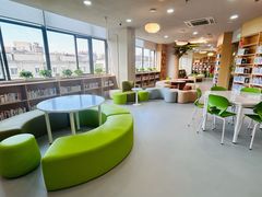 -浦东新区花木街道图书馆