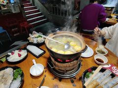 -捞围鲜·港式打边炉(海阳路店)