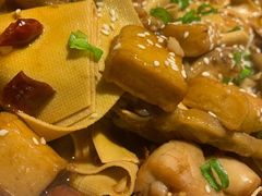 牛蛙煲-谢蟹浓·肉蟹煲(新奥店)