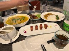 -港丽餐厅(高德置地店)