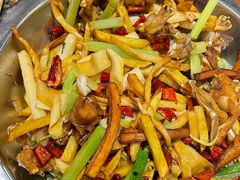 干锅牛蛙-馋嘴蛙火锅