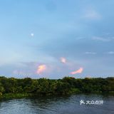 洞里莎湖的日落真的是暹粒市必看之一，前几次来都没有看