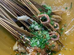 -上上签·冷锅串串(六灌路店)