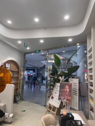 -进巍美甲美睫店