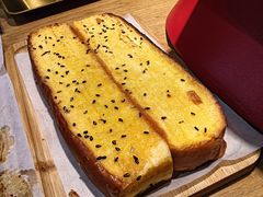 -三顾烤庐·烤鱼·烧烤·龙虾(奉贤店)