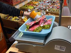 -来伊份LYFEN(中央路店)