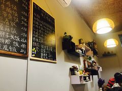 -蜗牛小馆醉乡民谣云南菜(惠新西里店)