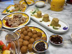 老北京干炸丸子-天外天烤鸭店(八角店)