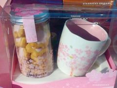 -星巴克(恒基688广场店)