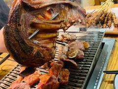 -欢乐牧人蒙古炭烤羊腿(四平路店)