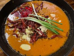 红锅-周幺妹重庆老火锅(银泰城总店)