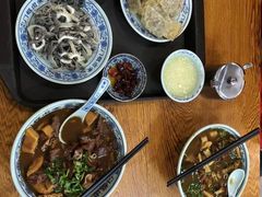 -门框胡同百年卤煮(新街口店)