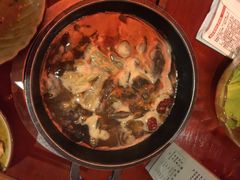 一叶一世界藏茶素食火锅(环球中心店)-一叶一世界•素食餐厅(环球中心店)