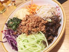 -山楂树融合菜餐厅