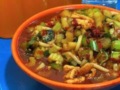 鸡肉炒米粉-玲玲米粉·新疆现炒米粉(大十字总店)