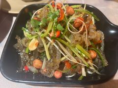 -巴厘龙虾·榜首油焖大虾(音乐学院·沿江酒馆店)