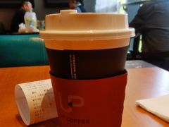 -西西弗书店&矢量咖啡(凯德晶萃广场店)