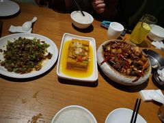 -隔壁老王·家常云南菜(花巷店)