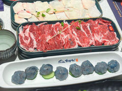 -牛村来人潮汕牛肉火锅(西单店)
