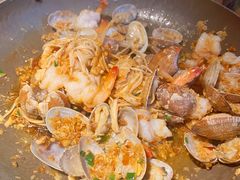 锅里的脆脆虾-吃饭皇帝大(解放西路店)