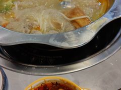 -光头药膳鸡(莱茵小镇店)